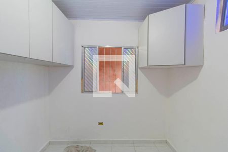 Quarto de casa para alugar com 1 quarto, 65m² em Vila Ponte Rasa, São Paulo