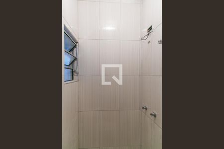 Casa para alugar com 100m², 3 quartos e 1 vagaBanheiro da Suíte - Fundos 