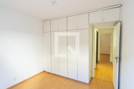 Quarto 1 de casa para alugar com 2 quartos, 150m² em Jardim Independência, São Paulo