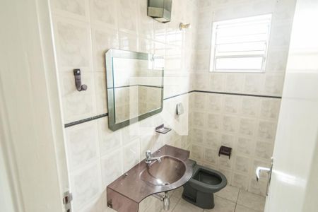 Lavabo de casa para alugar com 2 quartos, 150m² em Jardim Independência, São Paulo
