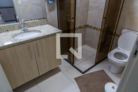 Casa à venda com 129m², 3 quartos e 3 vagasBanheiro Suíte