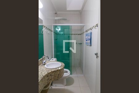 Casa à venda com 129m², 3 quartos e 3 vagasBanheiro 2