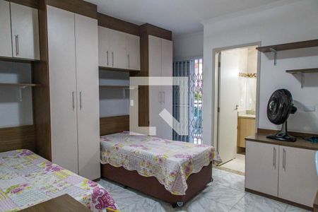 Casa à venda com 129m², 3 quartos e 3 vagasQuarto Suíte