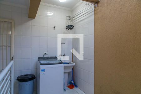 Casa à venda com 129m², 3 quartos e 3 vagasÁrea de Serviço