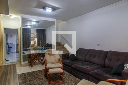 Sala de casa à venda com 3 quartos, 129m² em Vila Canero, São Paulo