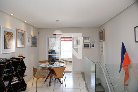 Apartamento para alugar com 74m², 2 quartos e 1 vagaSala