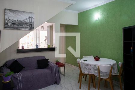 Sala de casa à venda com 2 quartos, 110m² em Vila Aurora, São Paulo