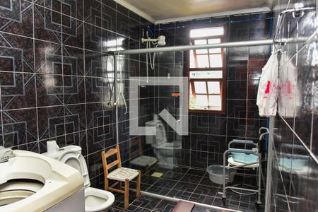 Casa à venda com 200m², 7 quartos e 2 vagasBanheiro da Suíte