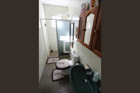 Casa à venda com 246m², 4 quartos e 3 vagasBanheiro da Suíte