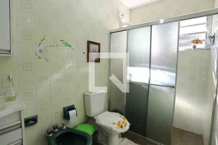 Casa à venda com 246m², 4 quartos e 3 vagasBanheiro