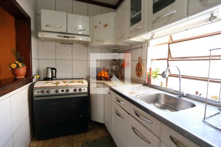 Casa à venda com 246m², 4 quartos e 3 vagasCozinha