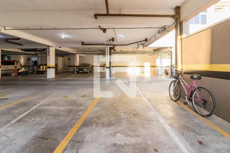 Apartamento à venda com 53m², 2 quartos e 1 vaga Apartamento à venda com 53m², 2 quartos e 1 vagaGaragem