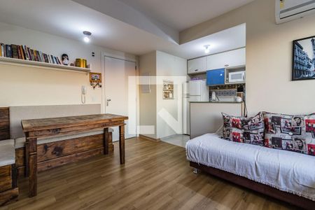 Sala de apartamento à venda com 2 quartos, 53m² em Azenha, Porto Alegre