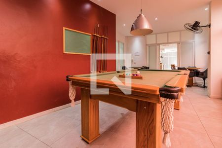 Apartamento à venda com 53m², 2 quartos e 1 vaga Apartamento à venda com 53m², 2 quartos e 1 vagaSala de Jogos