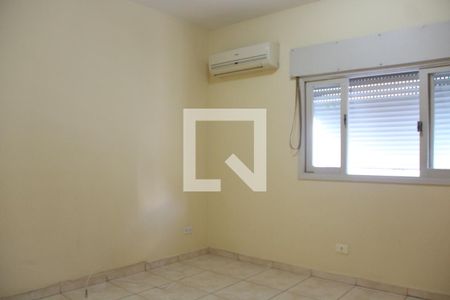 Quarto de apartamento para alugar com 1 quarto, 70m² em Itararé, São Vicente