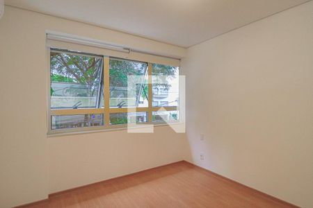 Quarto Suíte  de apartamento para alugar com 1 quarto, 44m² em Lourdes, Belo Horizonte