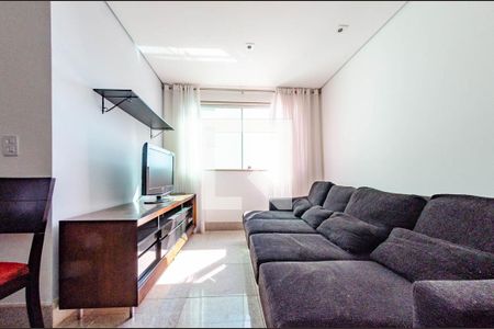 Sala de Apartamento com 2 quartos, 60m² Belvedere