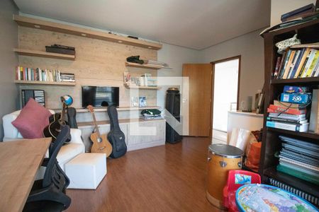 Casa à venda com 289m², 4 quartos e 4 vagasSuíte americana 3