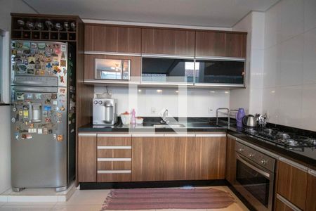Casa à venda com 289m², 4 quartos e 4 vagasCozinha