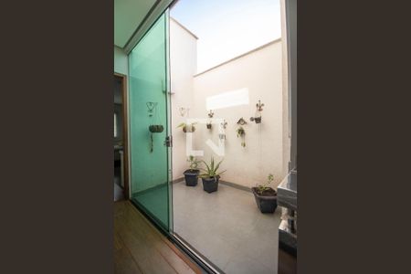Casa à venda com 289m², 4 quartos e 4 vagasJardim de inverno
