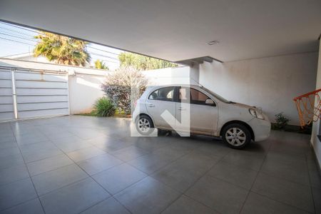 Casa à venda com 289m², 4 quartos e 4 vagasGaragem