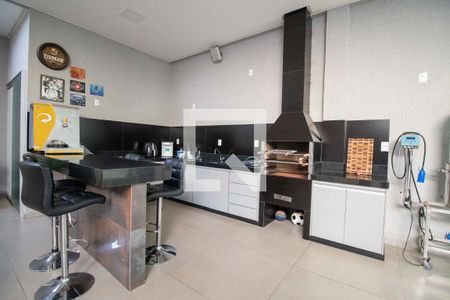 Casa à venda com 289m², 4 quartos e 4 vagasVaranda gourmet