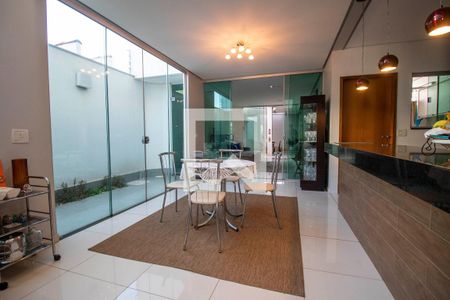Sala de jantar de casa à venda com 4 quartos, 289m² em Setor Jaó, Goiânia