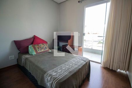 Casa à venda com 289m², 4 quartos e 4 vagasSuíte americana 4