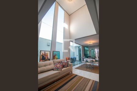 Sala de casa à venda com 4 quartos, 289m² em Setor Jaó, Goiânia