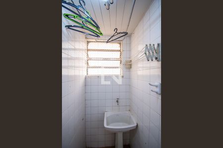 Apartamento à venda com 75m², 3 quartos e 1 vagaÁrea de Serviço