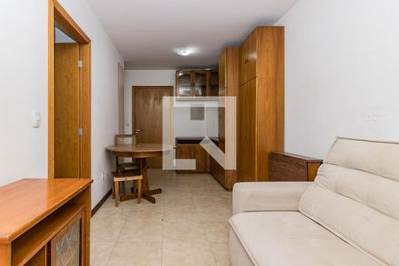 Sala de apartamento para alugar com 1 quarto, 39m² em Centro Histórico, Porto Alegre