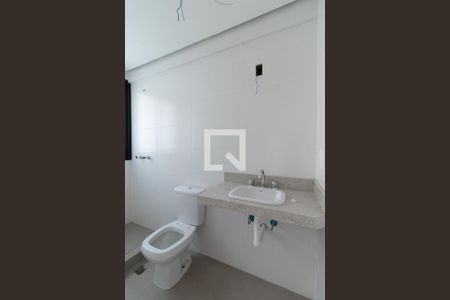 Banheiro de apartamento à venda com 2 quartos, 151m² em Menino Deus, Porto Alegre