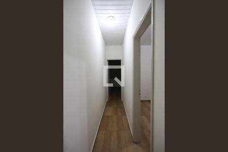 Corredor de casa para alugar com 2 quartos, 90m² em Vila Isolina Mazzei, São Paulo