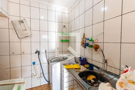 Casa à venda com 200m², 3 quartos e 2 vagasLavanderia