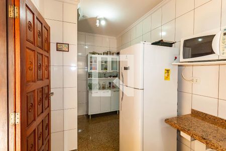 Casa à venda com 200m², 3 quartos e 2 vagasCozinha