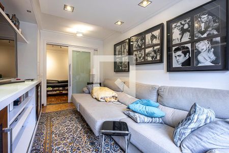Sala de TV de apartamento para alugar com 3 quartos, 130m² em Jardim Paulista, São Paulo