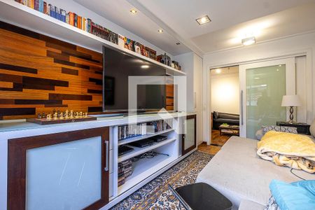 Sala de TV de apartamento para alugar com 3 quartos, 130m² em Jardim Paulista, São Paulo