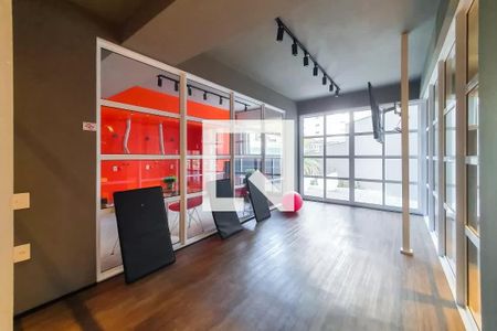 Studio à venda com 31m², 1 quarto e sem vaga Studio à venda com 31m², 1 quarto e sem vagaÁrea comum - Academia