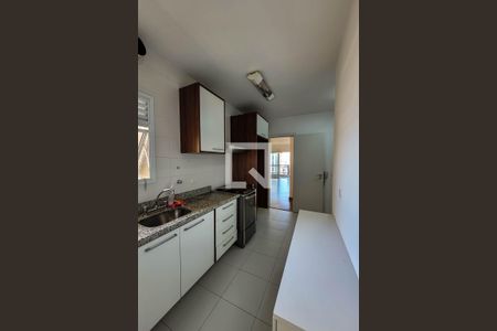 Apartamento à venda com 99m², 2 quartos e 2 vagasCozinha