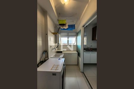 Apartamento à venda com 99m², 2 quartos e 2 vagasÁrea de Serviço