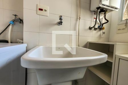 Apartamento à venda com 99m², 2 quartos e 2 vagasDetalhe da area de serviço