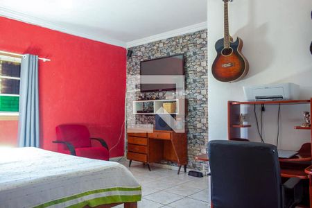 Casa para alugar com 230m², 3 quartos e 2 vagasSuíte