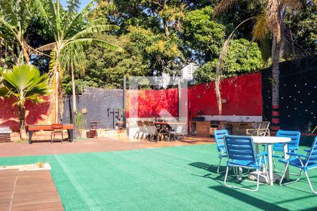 Casa para alugar com 230m², 3 quartos e 2 vagasÁrea Externa