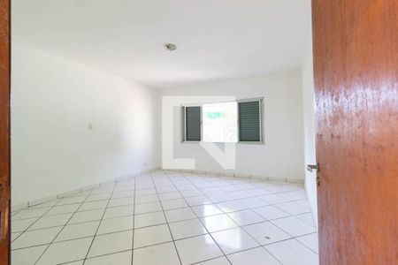 Casa à venda com 114m², 3 quartos e 2 vagasQuarto 1