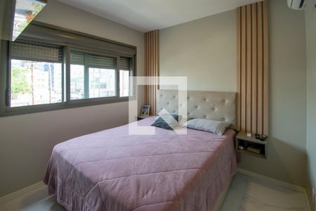 Suíte de apartamento à venda com 2 quartos, 75m² em Centro Histórico, Porto Alegre