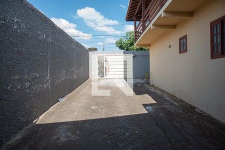 Casa para alugar com 120m², 2 quartos e 1 vaga Casa para alugar com 120m², 2 quartos e 1 vagaFachada