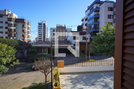 Quarto de apartamento à venda com 2 quartos, 200m² em Petrópolis, Porto Alegre