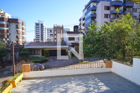 Sala de apartamento à venda com 2 quartos, 200m² em Petrópolis, Porto Alegre