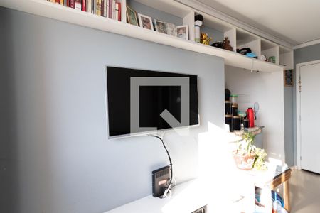 Sala de Estar de apartamento à venda com 2 quartos, 43m² em Vila Nova Cachoeirinha, São Paulo