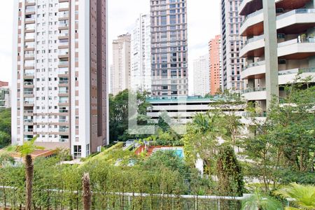 Apartamento à venda com 201m², 3 quartos e 3 vagas Apartamento à venda com 201m², 3 quartos e 3 vagasVista da Varanda